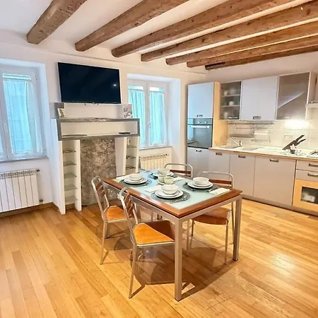 Casa Molly - Historic Centre Piazza Unita Lejlighed